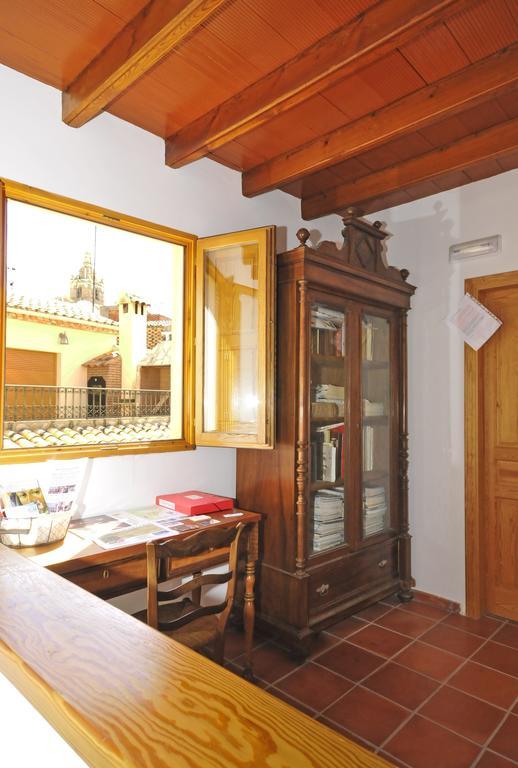 Casa Del Escriva Lägenhet Relleu Exteriör bild