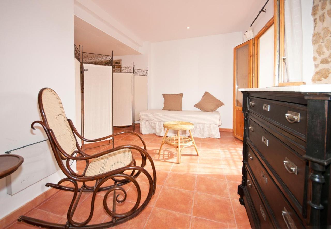 Casa Del Escriva Lägenhet Relleu Exteriör bild